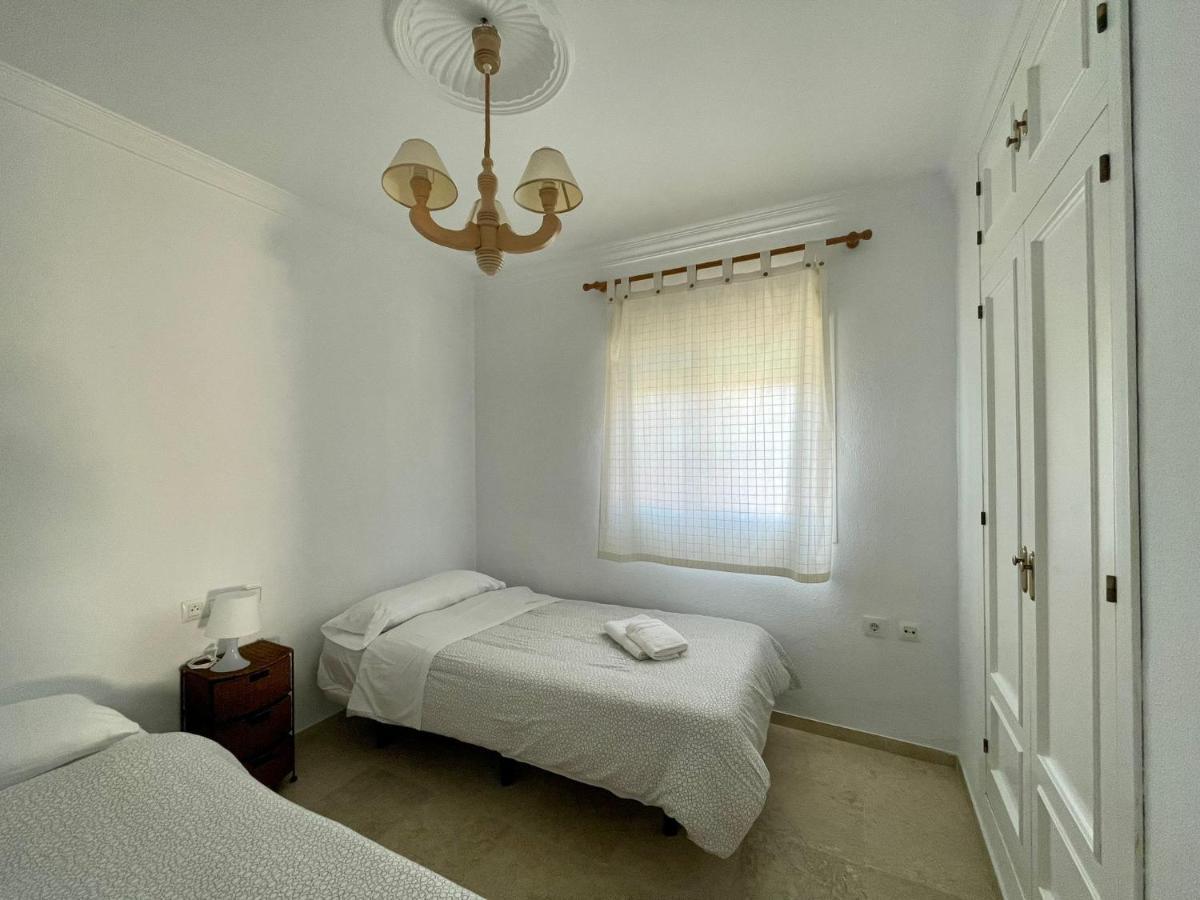 Chalet Eden Azul Chiclana de la Frontera Εξωτερικό φωτογραφία
